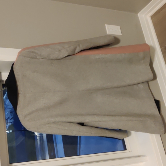 Monochrome warm wool long coat - Picture 2 of 4